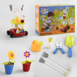 Набір садівника 667-44  висота 58см,2яруси,пульверизатор,лійка,2квітки,аксксуари,в коробці